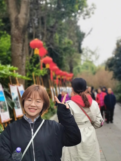 1557195893250174.jpg 文学李小榕.jpg