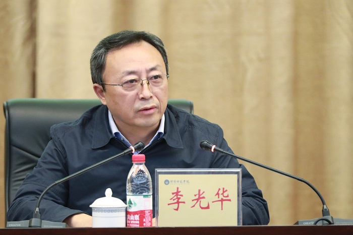 1542359053751542.jpg 李光华宣讲全国教育大会精神.JPG