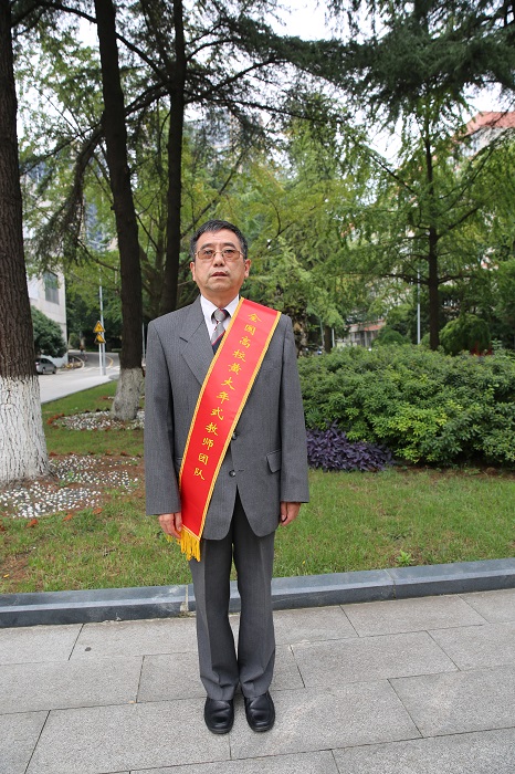 1558080392563094.jpg 黄尚军.JPG