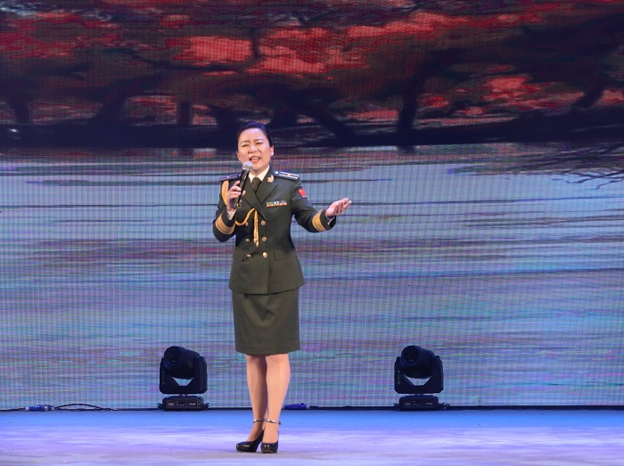 1559473915348794.jpg 2.5 四川广播电视大学《生如胡杨》.JPG