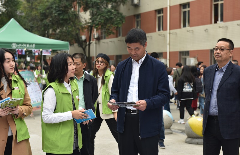 1604390346908029.jpg DSC_5932.JPG