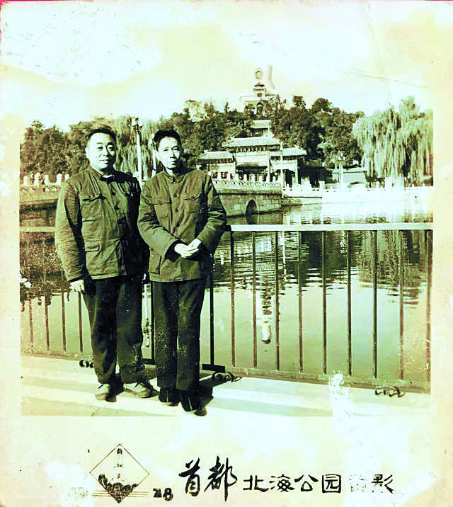 1543397598237808.jpg 褪色的照片配图.JPG